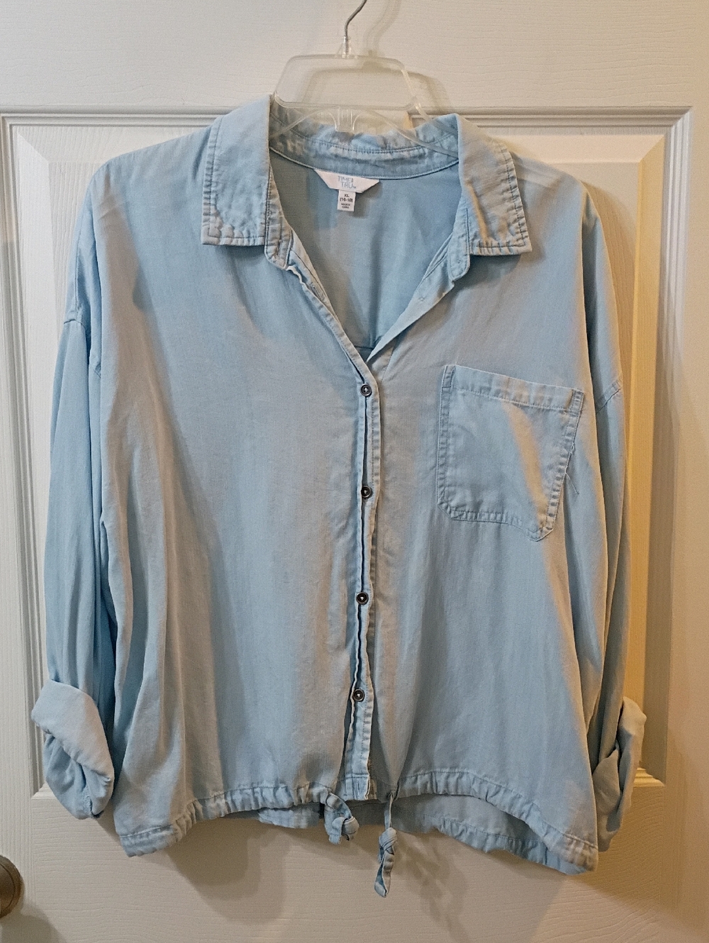 Time and Tru Light Blue Button-Up Shirt